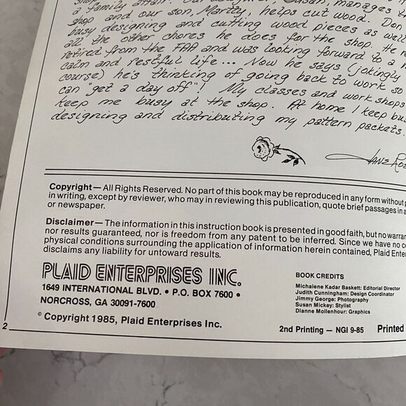 Folk Art Painting Just for Fun: 15 Charming Projects Painting Plaid Booklet - Picture 2 of 15